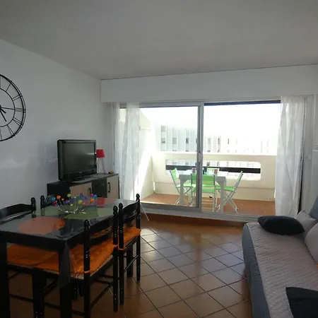2 Pieces Cabine, Proche Plage, 5 Pers., Parking, Terrasse - Fr-1-328-201