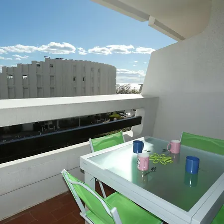 2 Pieces Cabine, Proche Plage, 5 Pers., Parking, Terrasse - Fr-1-328-201 * La Grande-Motte