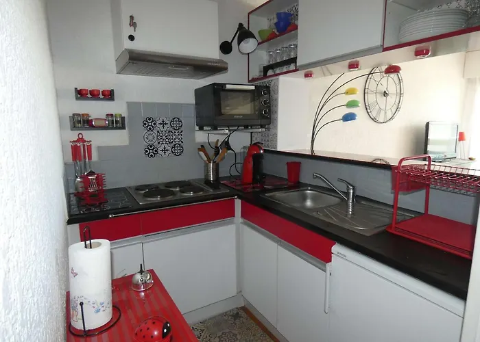 2 Pièces Cabine, Proche Plage, 5 Pers., Parking, Terrasse - Fr-1-328-201 Appartement
